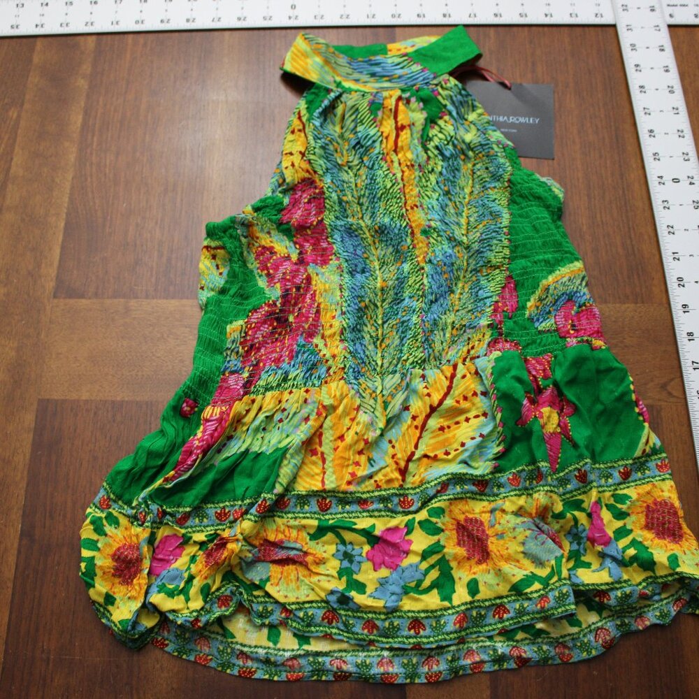 Cynthia Rowley Tropical Print Smocked Bodice Top Size Small NWT